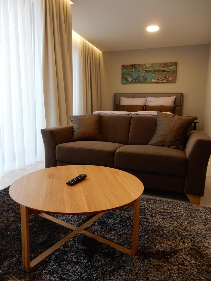 Mg Restaurace/Luxury Apartments Mladá Boleslav المظهر الخارجي الصورة
