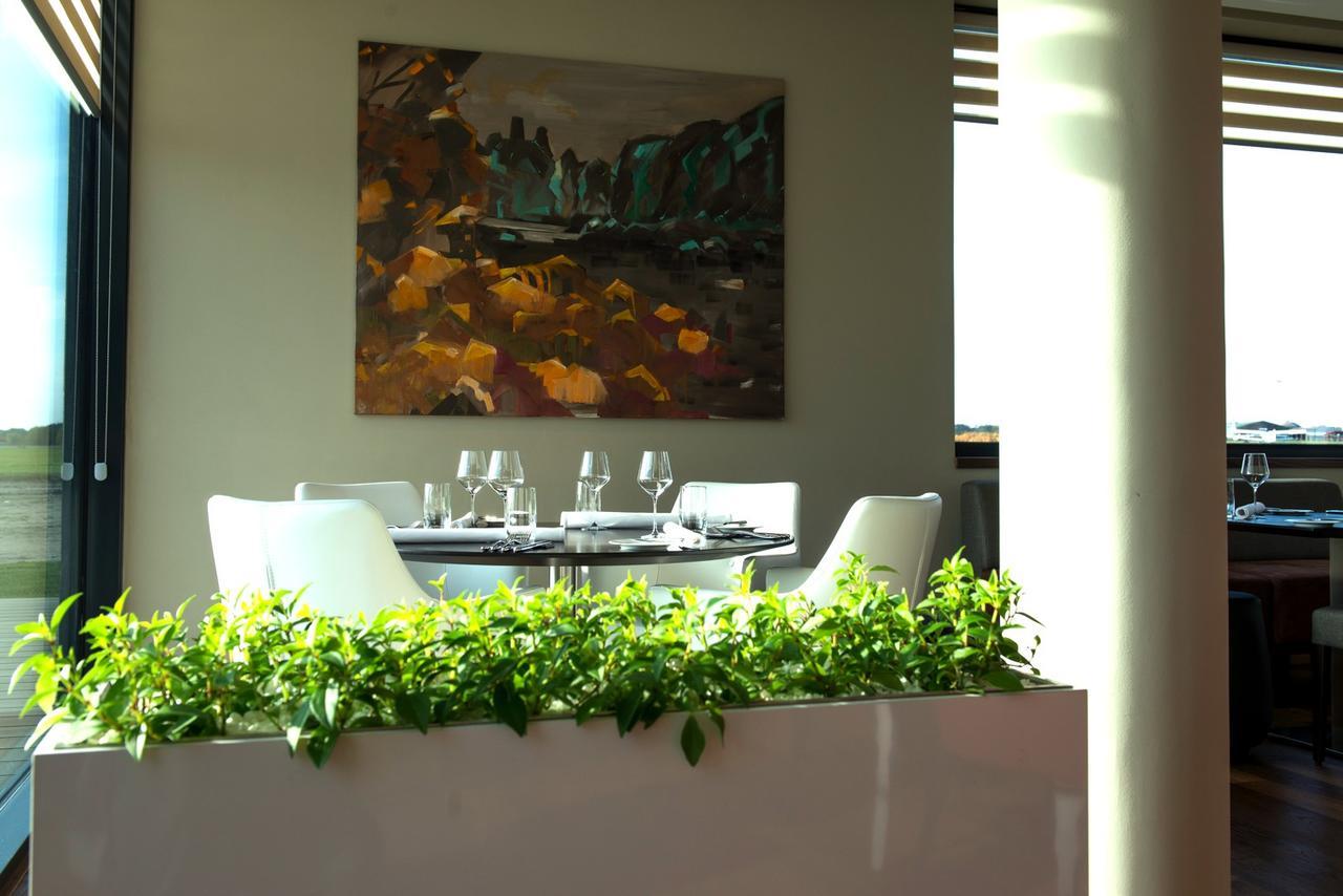 Mg Restaurace/Luxury Apartments Mladá Boleslav المظهر الخارجي الصورة